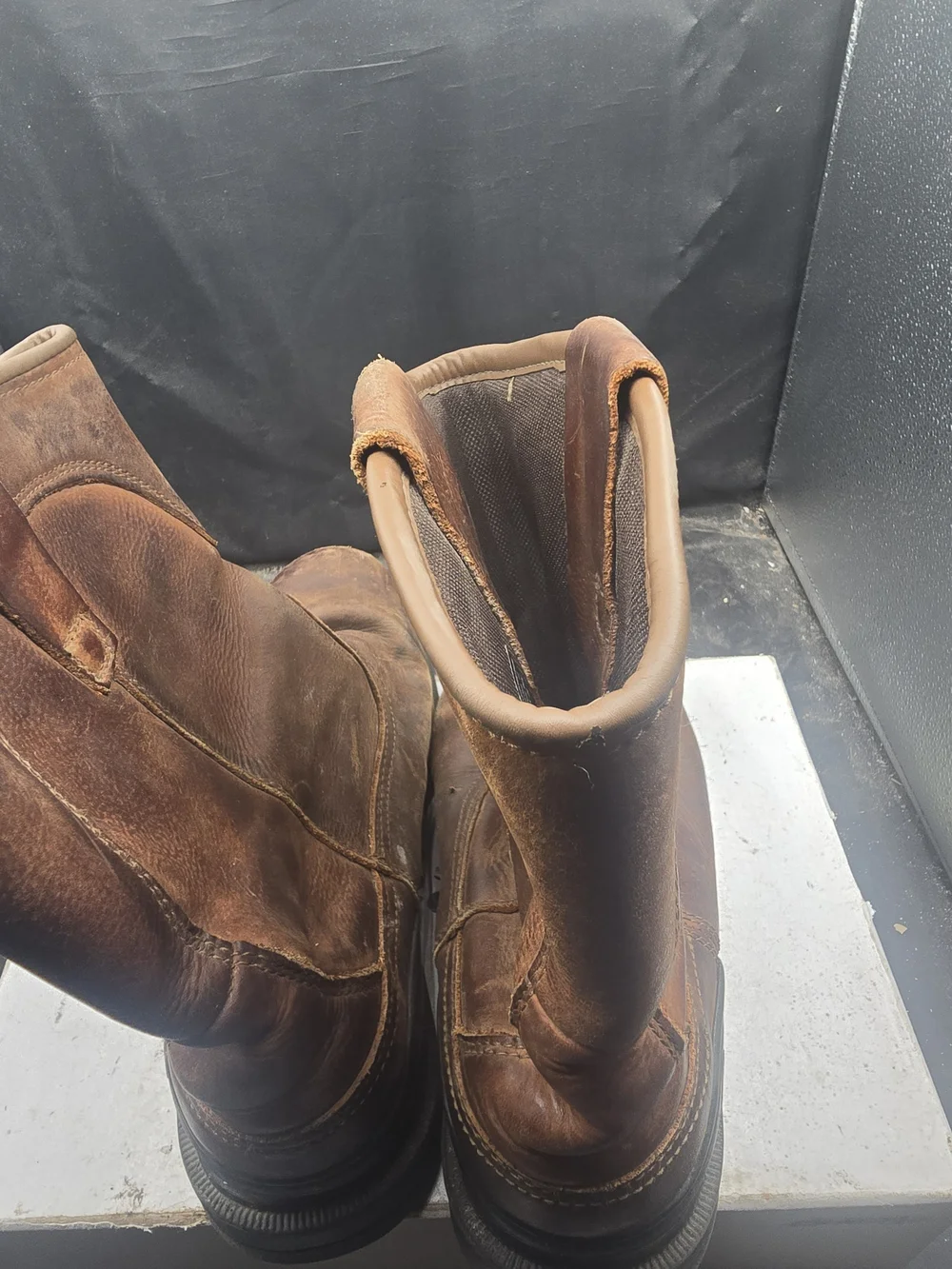 Men's Brown Leather Pull-On Work Boots